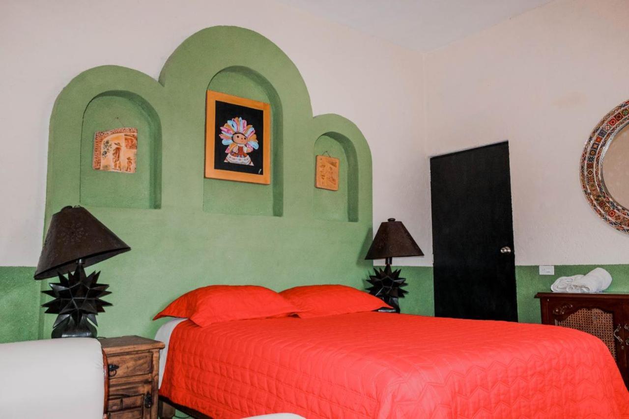 Bed and Breakfast Casa Loteria Сан-Міґель-де-Альєнде Екстер'єр фото